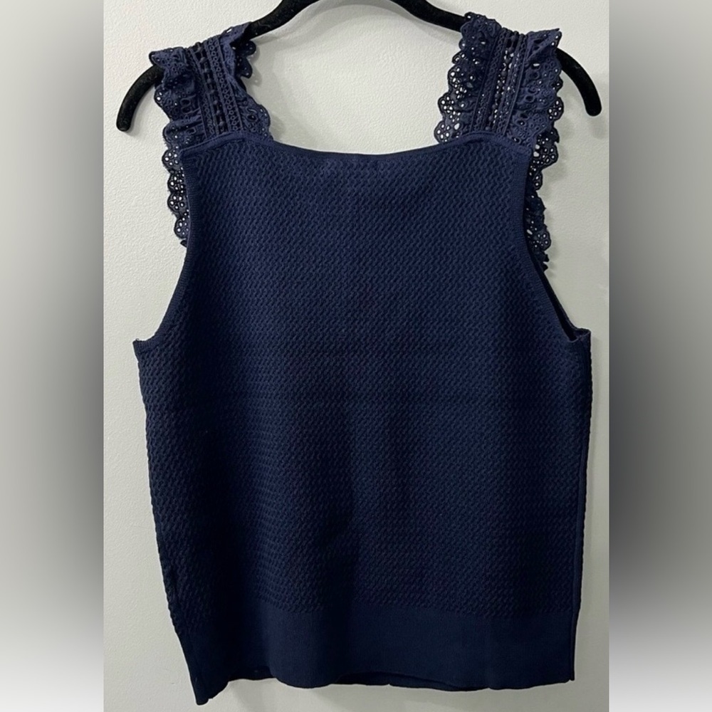 Flint & Moss Navy Blue Sleeveless Lace Faux Button Front Square Neck Top Small - Picture 2 of 6